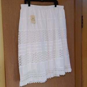 COPY - White lined summer skirt